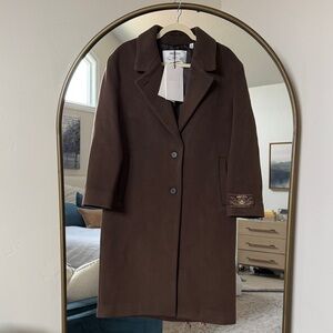 Aritzia The Only Coat Burnt Cedar Size Small - Brand New